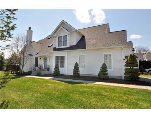 25 Field Stone Dr unit 13, East Greenwich, RI 02818 - photo 1