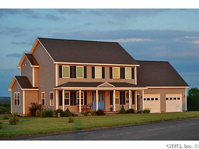 Exterior Front. 4-5 BR s, 3.5 Baths, 6.9 acres