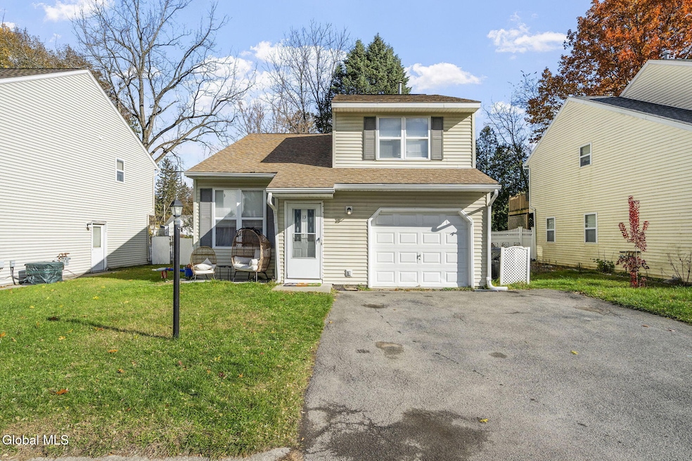 13 Weathercrest Dr, Schenectady, NY 12302 - photo 1