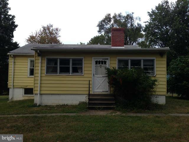 1924 Shanklin Ave, Parkville, MD 21234 - photo 1