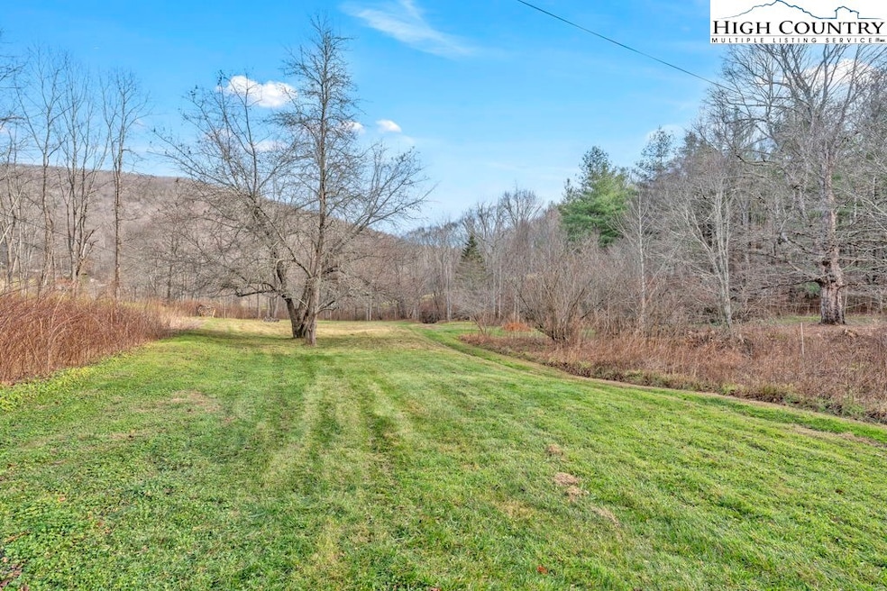 9716 Three Top Rd, Todd, NC 28684 - photo 1