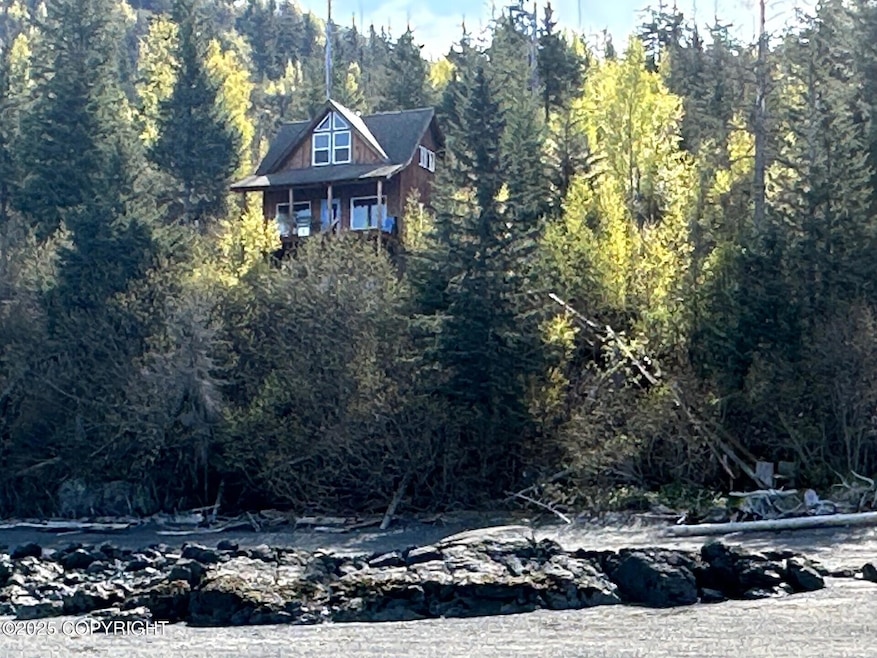 Kachemak Bay Hideaway