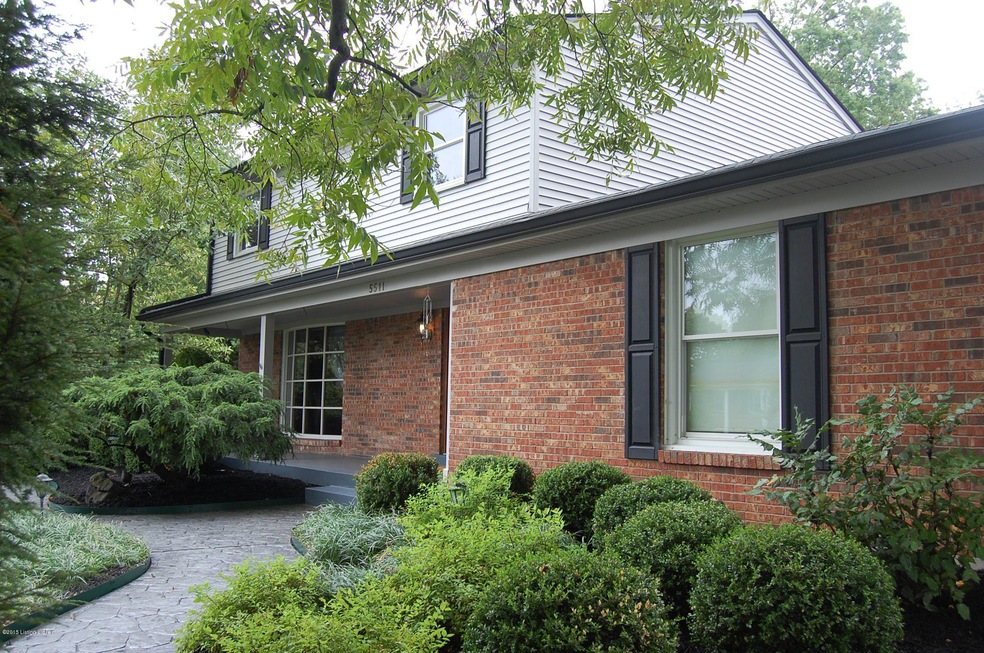 5511 Cumnock Rd, Louisville, KY 40291 - photo 1