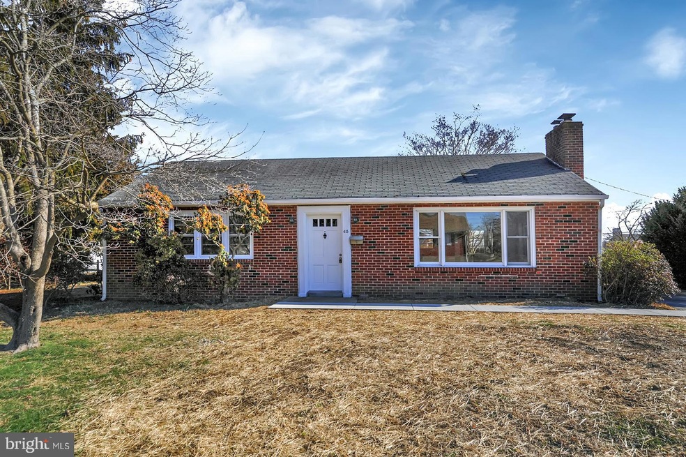 415 Boxwood Rd, Wilmington, DE 19804 - photo 1