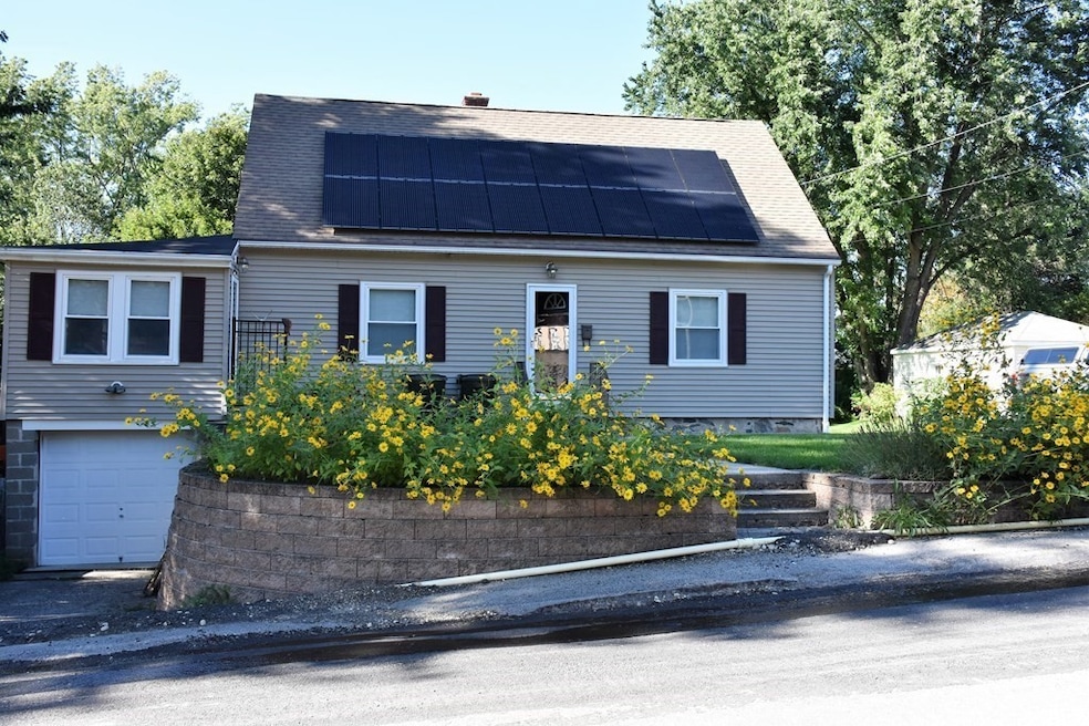 8 Ellis Ave, Dudley, MA 01571 - photo 1