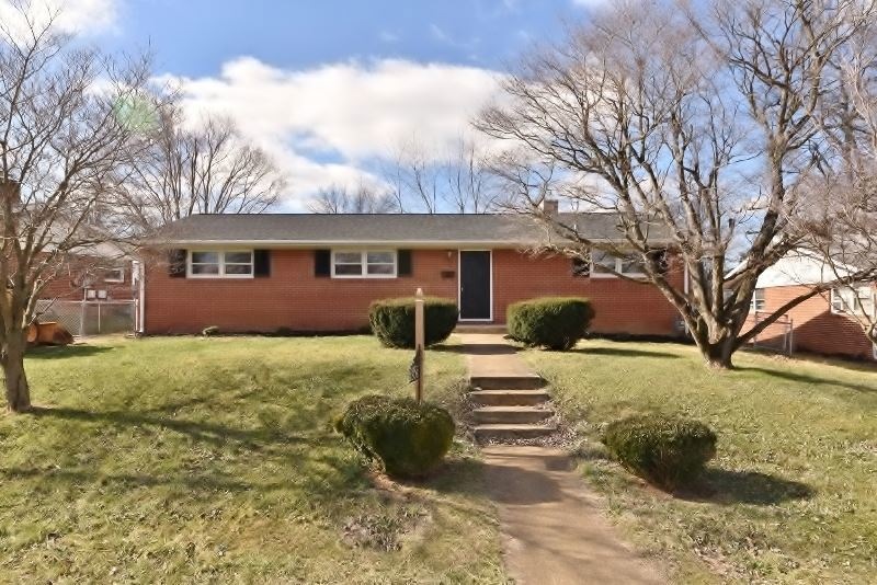 1806 N Talbott Place, Waynesboro, VA 22980 - photo 1