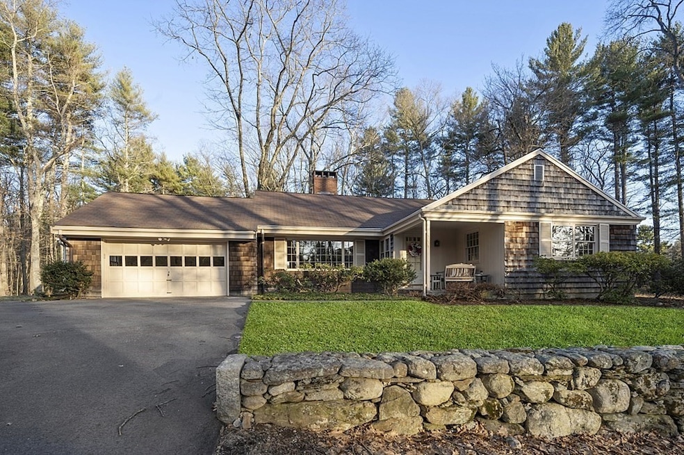 449 South St, Carlisle, MA 01741 - photo 1