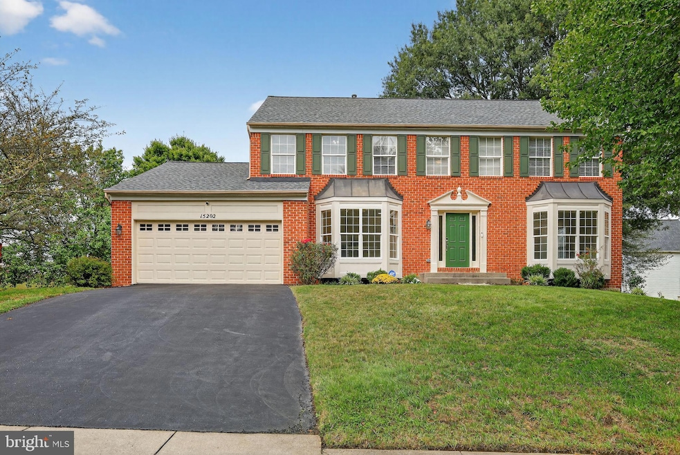 For Sale $699,900 • Co-Listing Agent