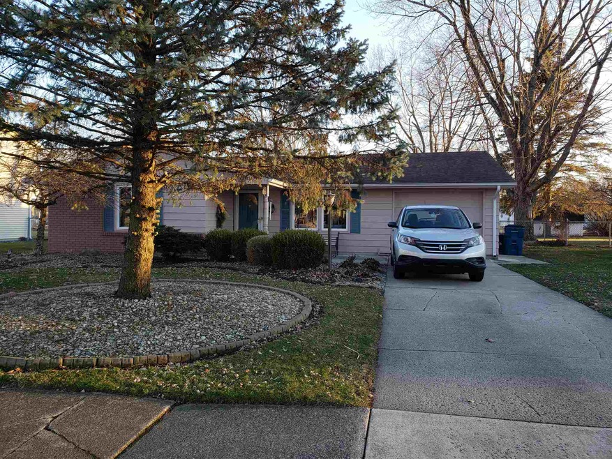 1720 Berwick Ln, New Haven, IN 46774 - photo 1