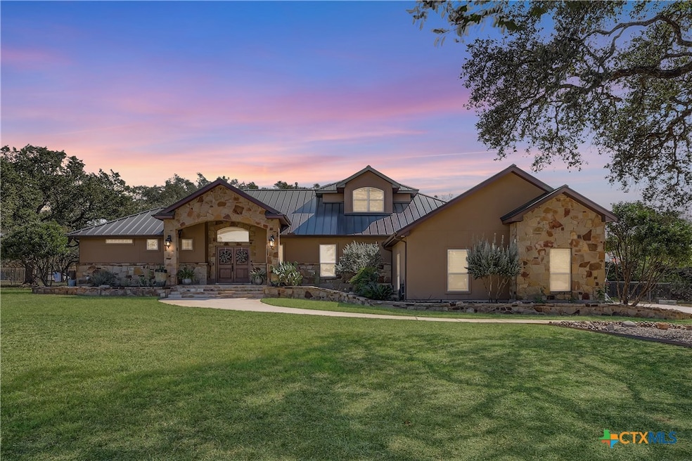 9907 Kopplin Rd, New Braunfels, TX 78132 - photo 1