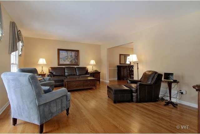 930 Tim Tam Cir, Naperville, IL 60540 - photo 1