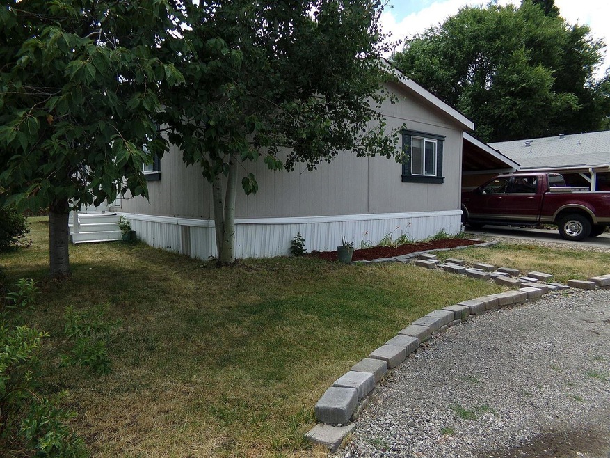 4647 Winter Ave unit 12, Klamath Falls, OR 97603 - photo 1