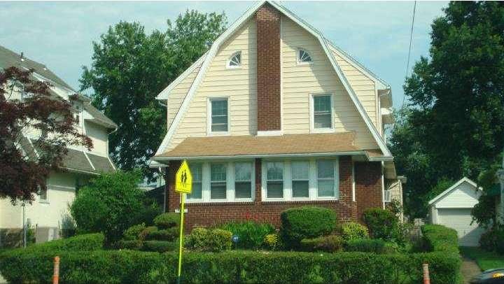 905 Baily Rd, Lansdowne, PA 19050 - photo 1