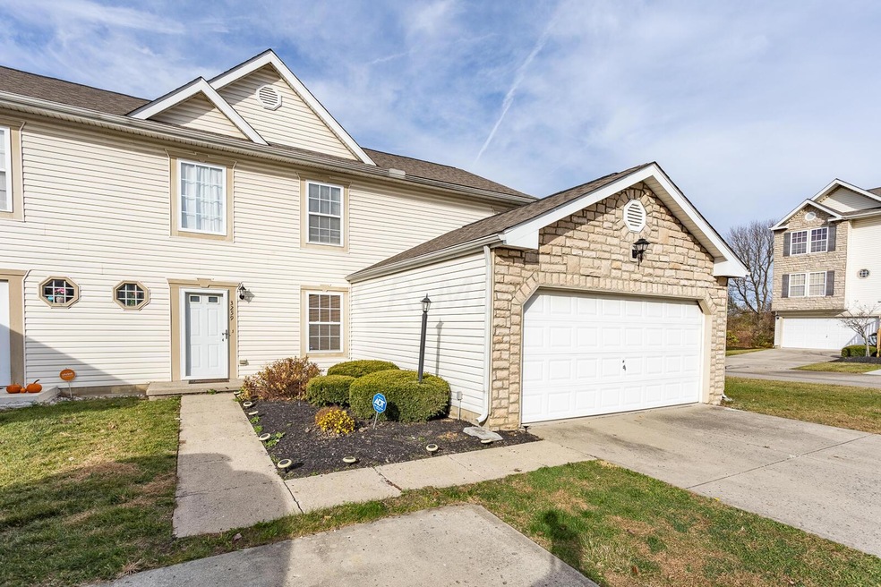 3259 Edinwick-32
