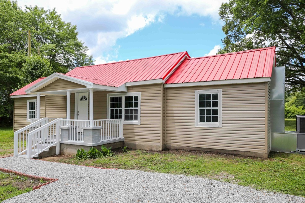 2474 Old Tullahoma Hwy, Manchester, TN 37355 - photo 1