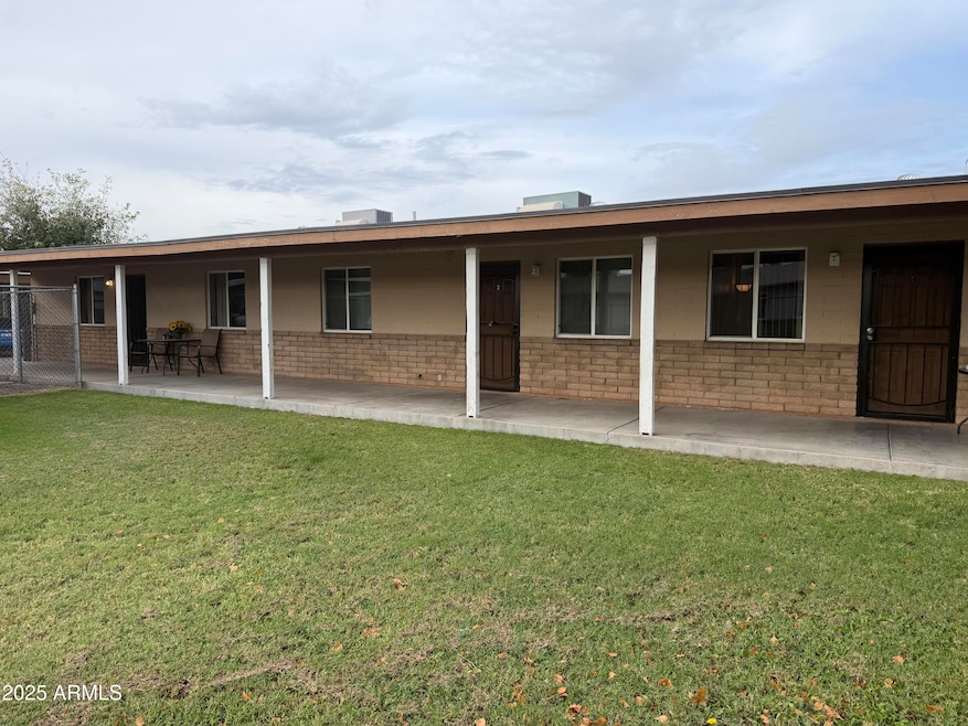 8316 N 60th Ave unit 3, Glendale, AZ 85302 - photo 1