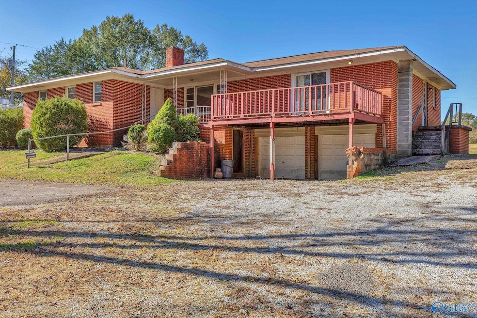 7521A Moores Mill Rd, Huntsville, AL 35811 - photo 1