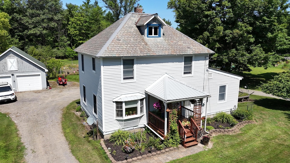 For Sale $259,900 • Co-Listing Agent