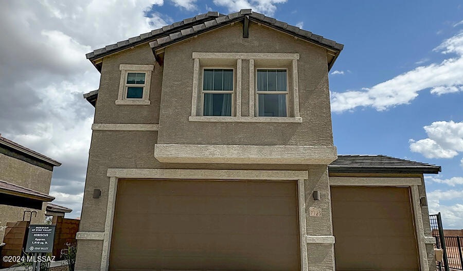 Hibiscus_ext front