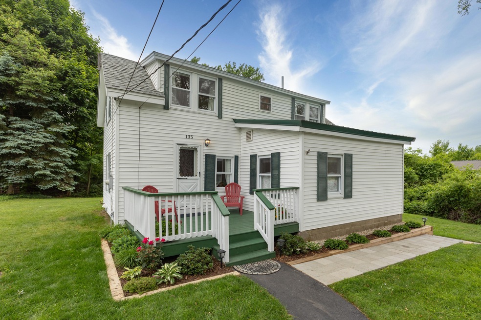 135 Old Post Rd, Kittery, ME 03904 - photo 1