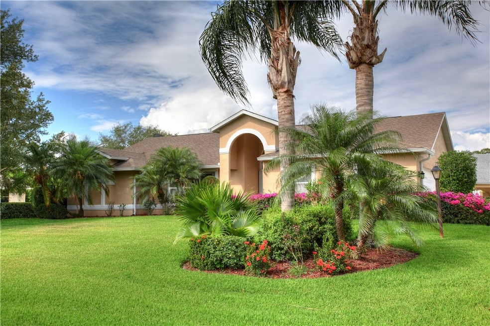 591 Cross Creek Cir, Sebastian, FL 32958 - photo 1