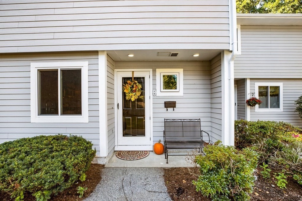 5 Beals Cove Rd unit B, Hingham, MA 02043 - photo 1