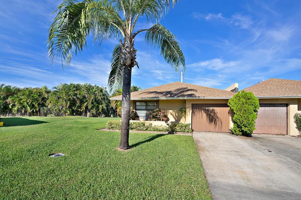 4995 Regina Ct unit 8A, West Palm Beach, FL 33415 - photo 1