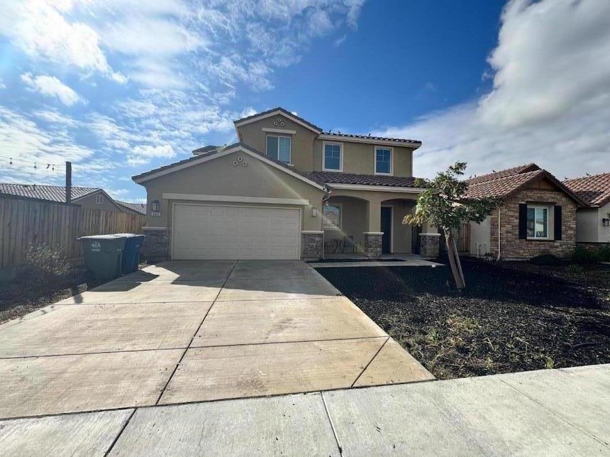 For Sale $500,000 • Co-Listing Agent