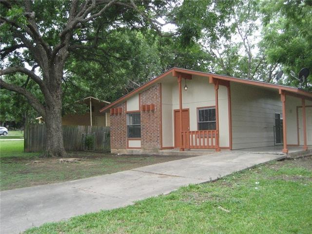6200 Idlewood Cove is shaded by a huge pecan tree.