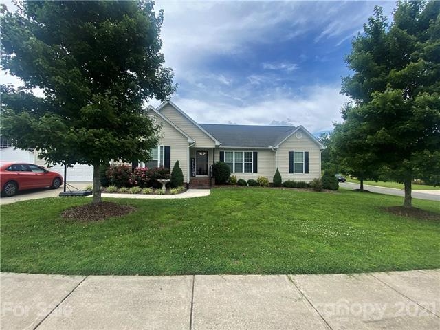 2029 Longhorn Dr, Dallas, NC 28034 - photo 1