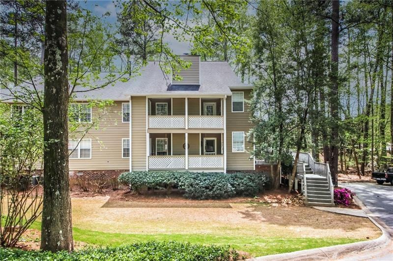 Sold $305,000 • Co-Listing Agent