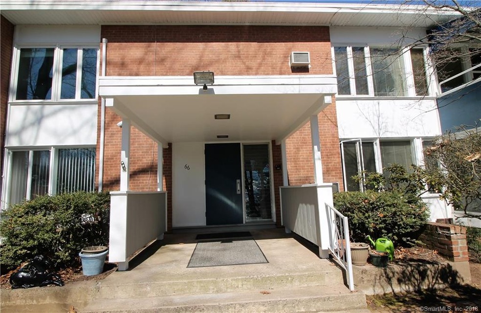 Entrance to 66 North Lake First Floor 3BR 2Bath Sp