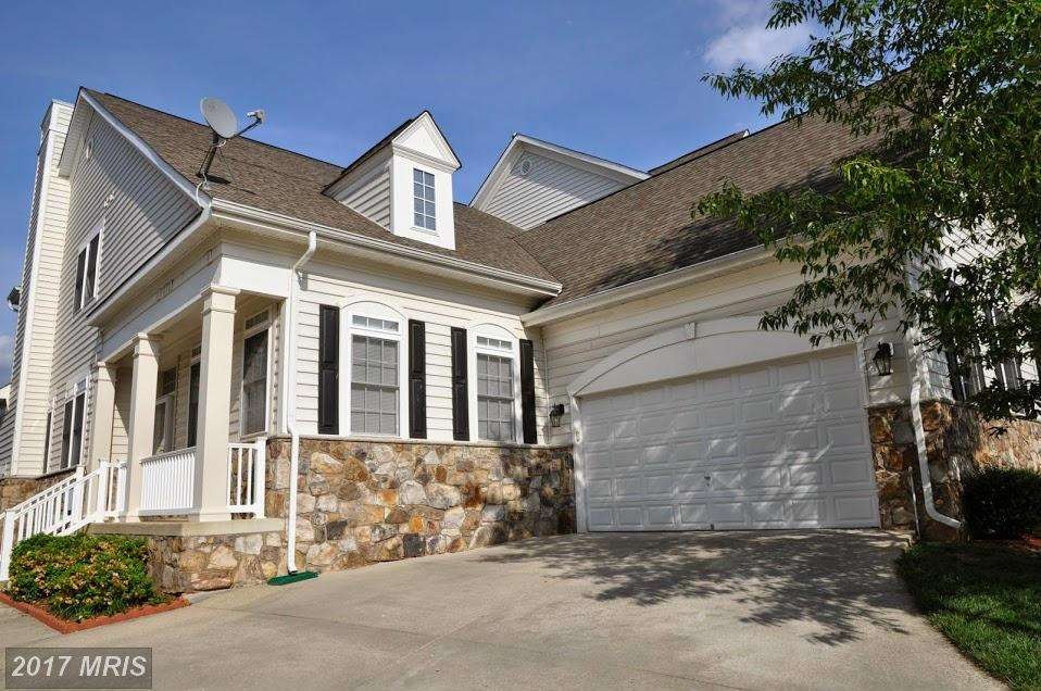 4535 Hummingbird Ln, Fairfax, VA 22033 - photo 1