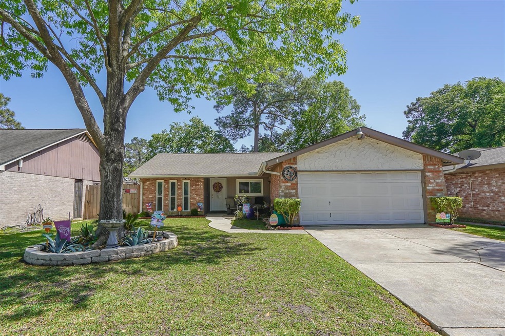 4522 Fitzwater Dr, Spring, TX 77373 - photo 1