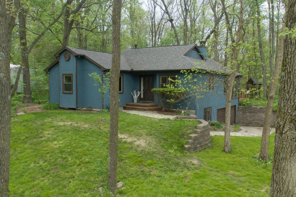 9121 Vanderbilt Ave, Portage, MI 49024 - photo 1