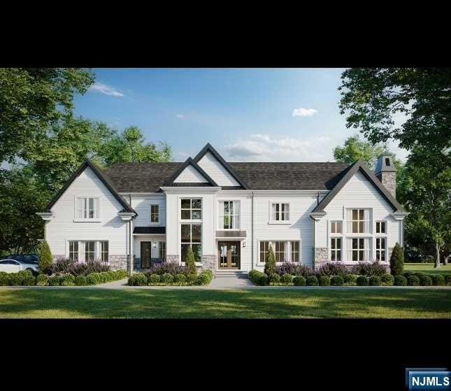 Sold $3,300,000 • Co-Listing Agent