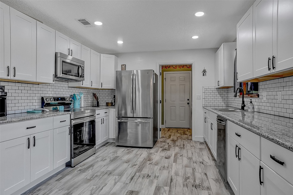 223 Meadow Lake Estates Rd, Denison, TX 75021 - photo 1