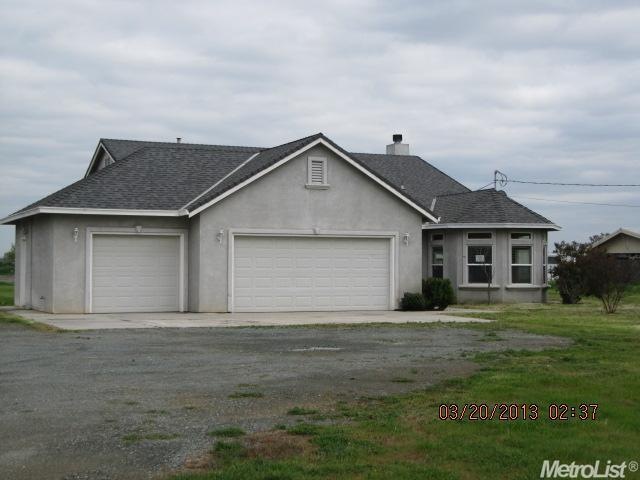 25836 N State Route 99 Frontage Rd W, Acampo, CA 95220 - photo 1