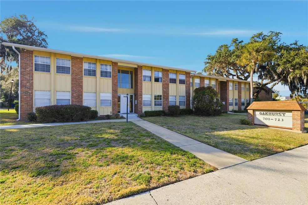 701 Perkins St unit 103, Leesburg, FL 34748 - photo 1