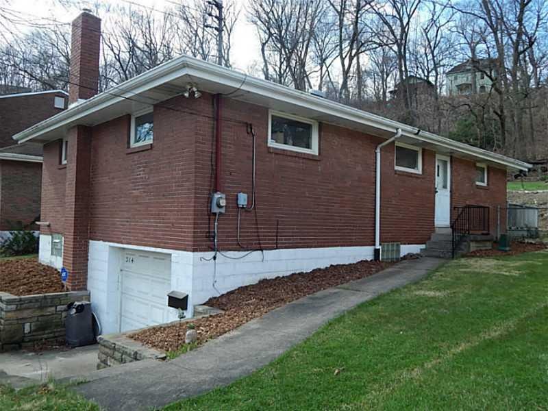 Exterior Front. All brick ranch home