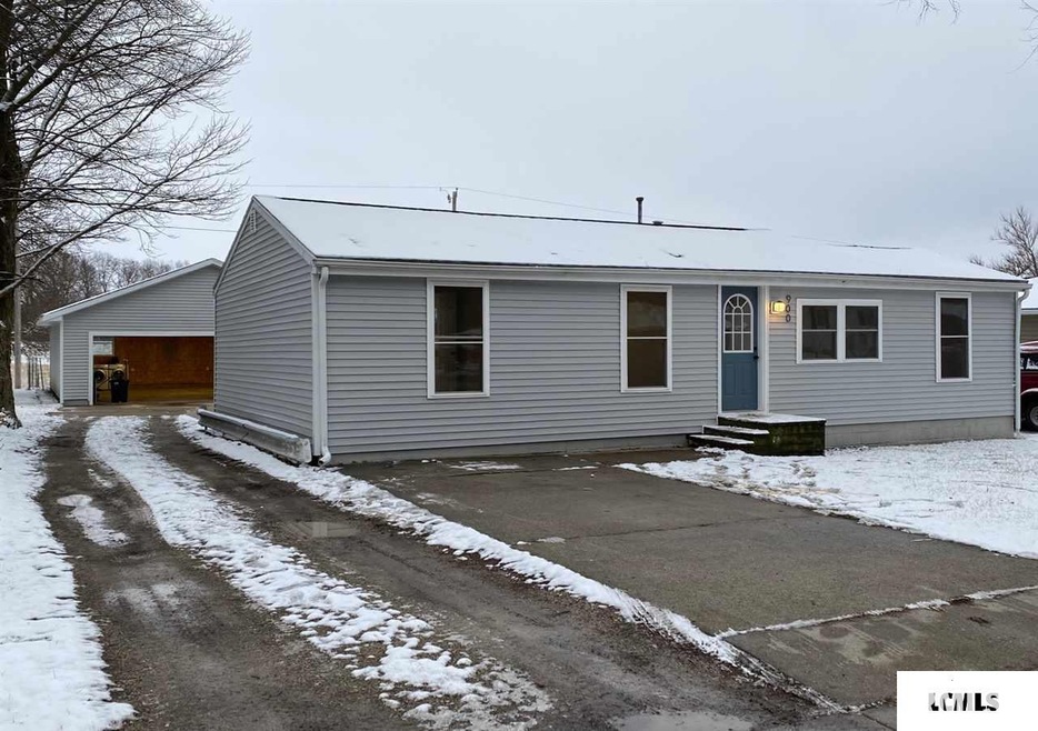 900 S Kickapoo St, Lincoln, IL 62656 - photo 1