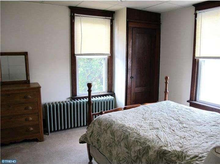 211 E Delaware Ave, Wilmington, DE 19809 - photo 1