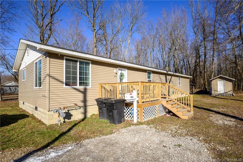 1005 Wade St, Austin, IN 47102 - photo 1