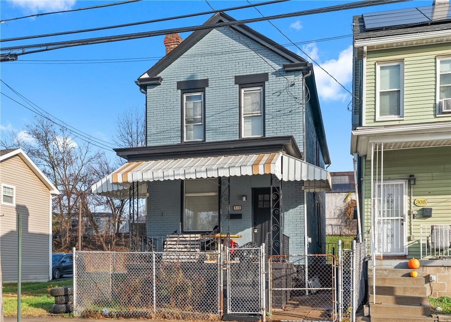 310 5th Ave, Braddock, PA 15104 - photo 1