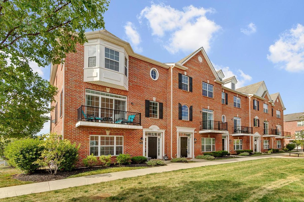 67_Highland_Pointe-3