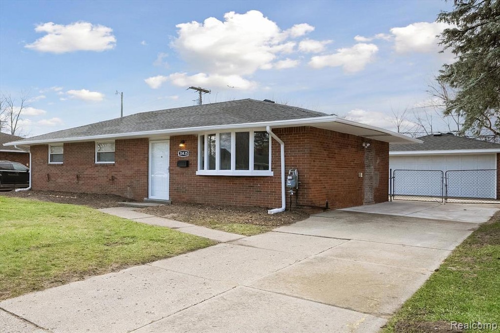 Stunning 3 Bedroom 2 Bath in Wayne