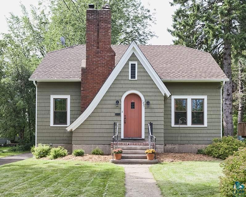 1831 Melrose Ave, Duluth, MN 55803 - photo 1