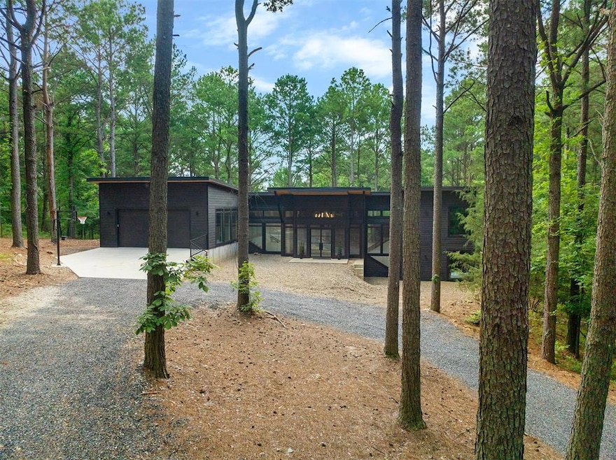 116 Starfish Rd, Broken Bow, OK 74728 - photo 1