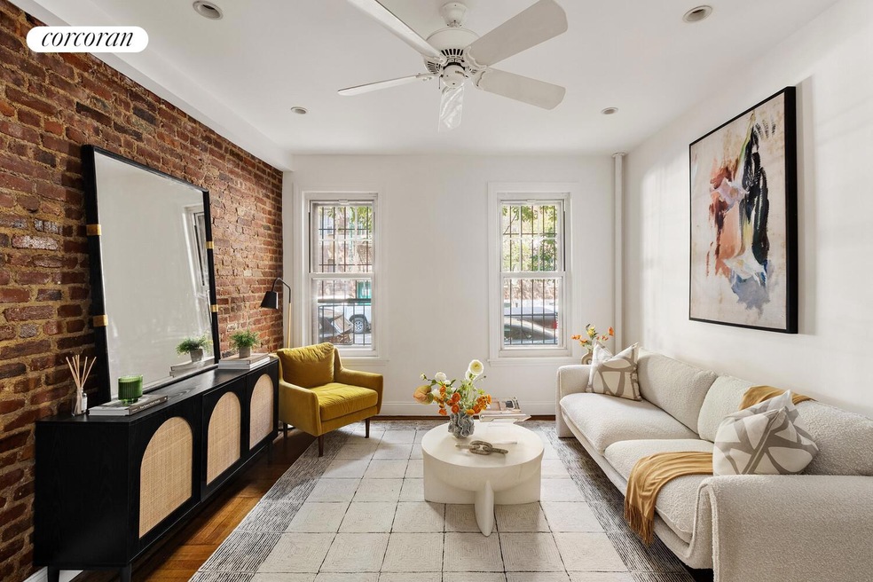 87 Barrow St unit 1D, New York, NY 10014 - photo 1