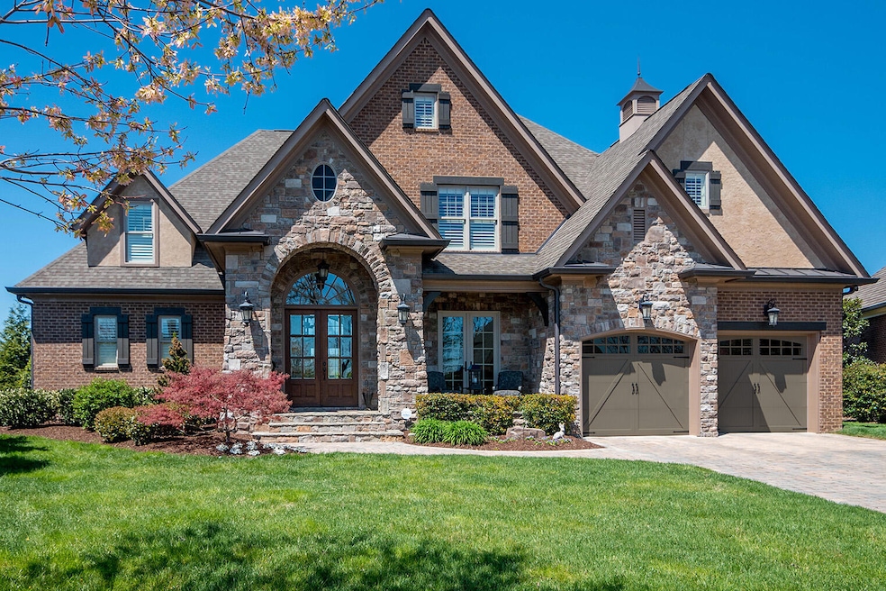 517 Hill Pointe Ln, Chattanooga, TN 37405 - photo 1